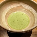 温石 - 店主が点てたお抹茶