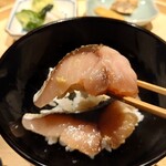 温石 - ヒラアジの漬け丼