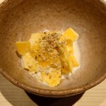 温石 - コリンキーの胡麻酢和え