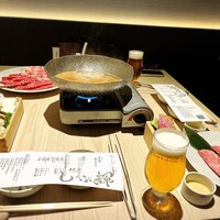 銀座しゃぶ輝 黒毛和牛しゃぶしゃぶ・すき焼き専門店 銀座本店 - 