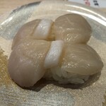 すし松 ヤオコー川口SKIPシティ店 - ホタテ　396円