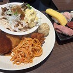 ブッフェレストラン 八献 - 