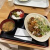 チキンカリーズ・つくの屋 ミ・ナーラ店