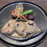 La Rondine - 豚肩ロースの煮込み