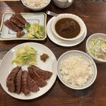 牛たん料理 閣 ブランドーム本店 - 