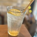 Chou de ruban - てづくりレモネード。NZ産高級はちみつと有機レモンでつくる、美と健康に嬉しいドリンク