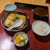 ぼたん - ご飯のセット ... ご飯はお櫃で用意されおかわりできます