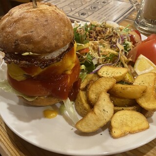 クロコダイル・ダイナー_0