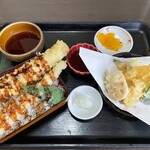 天霧 - 料理写真:穴子天ぷら丼+天ぷらの盛り付け　1820円