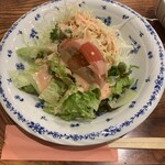 とんきち - ジャンボカツカレー（ロース）　1,450円　のサラダ