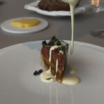 SEZANNE - ブラータチーズをトロッとかけて