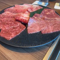焼肉うしごろ 新宿三丁目店 - 
