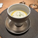 RISTORANTE M - かぼちゃのポタージュにトマトの泡