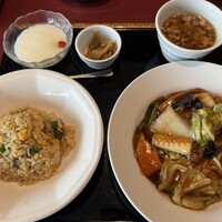 謝朋殿 幕張店 - 