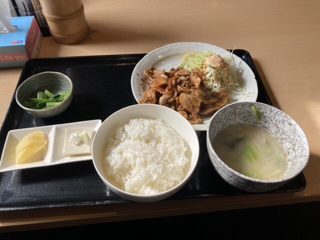 100人食堂 - 郡山富田（食堂）の写真