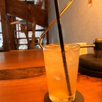 本と喫茶のゲンショウシャ - 