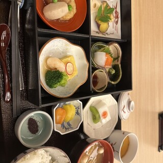 【しょん】ことりのお食事処 おはようございます✨ 今週も水曜日からお店オープン日です
