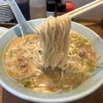 にこにこ屋 - 麺リフト