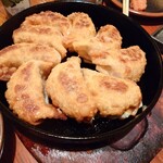九州熱中屋 - 鉄鍋餃子