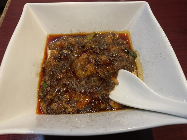 中国四川麺飯店 一燈 （イットウ） - オークスカナルパーク