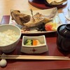 泉岳寺門前 紋屋 - つじのみ（メバルの一種）焼き　と　お食事