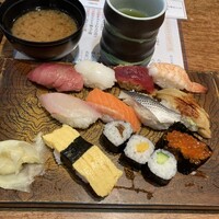 東鮨 新店 - 