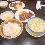 たんや善治郎 - 牛タン定食