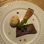 Caliner - チョコレートテリーヌいちじくとナッツのタルト、キャラメルアイス