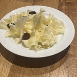 ミルヴァン フィオーリ - 