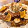 METoA Cafe ＆ Kitchen - フルーツフレンチトースト 1408円
 （モーニングタイム 8:30〜11:00）