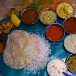 ケララバワン - オーナ・サッディヤ・ミールス（週末スペシャルメニュー）