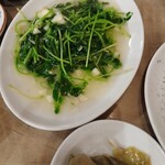 中国料理 もみぢ - 豆苗の炒め物