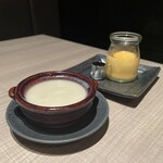 うし松 - 白い冷たいおしるこ　　　プリン