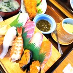 一心 - すし定食。これで、税込 1430円は、驚きです。
