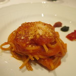 シェフ沢藤特製サルサ・ポモドーロのスパゲッティ