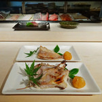 鮨でですけ - ころ鯛のカマ（上下で一対）