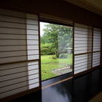 料亭旅館　いちい亭 - 窓の外にはお庭