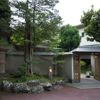 濱中利明料理長の京都仕込みの懐石を堪能 お部屋もゆったり のんびりリフレッシュ By 海辺の肴 料亭旅館 いちい亭 箱根その他 旅館 食べログ 濱中利明料理長の京都仕込みの懐石を堪能 お部屋もゆったり のんびりリフレッシュ By 海辺の肴 料亭旅館 いちい亭 箱根その他 旅館 食べログ