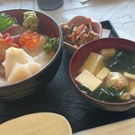 どんぶり亭 まつもと - 特選丼￥1,400。