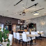 KINGPIN CAFE - 内観