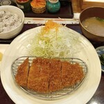 ららポーク - アボカドポークロースカツ膳