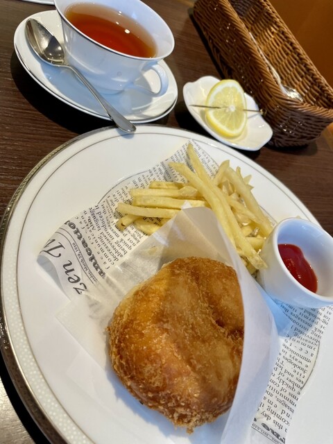 Lounge WINDSOR photo 3