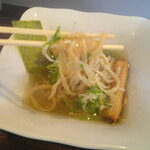 喜多方中華蕎麦 坐忘紅 - 山塩中華そば 麺大盛 ＆ ワンタン 4個 と 特製水餃子 5個 ＆ レンゲ小