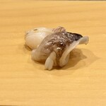 鮨 やすみつ - 鳥貝炙り