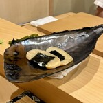 鮨 やすみつ - 平貝磯部焼