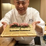 鮨 やすみつ - 脳天