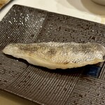 鮨 やすみつ - メヒカリ炙り