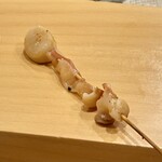 鮨 やすみつ - ホッキ貝のヒモ