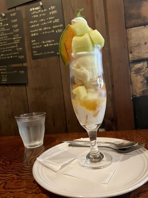 赤肉と青肉のメロン