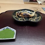 徳ㇵ本也 - 琵琶湖の鮎炭火焼き　蓼酢